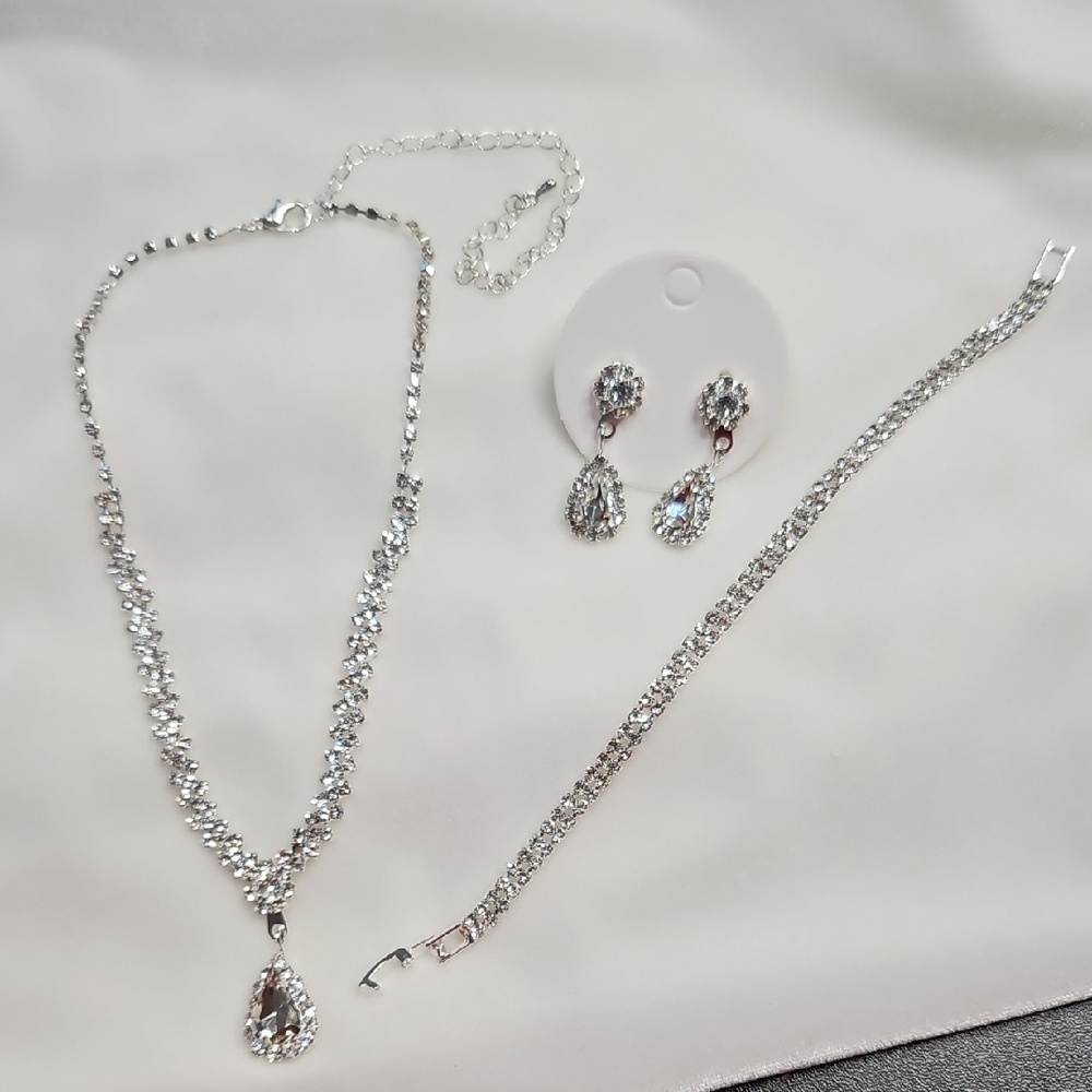 Women's Rhinestone Silver Set of 3 Pieces Fashion Prom Party Jewelry Elegant New